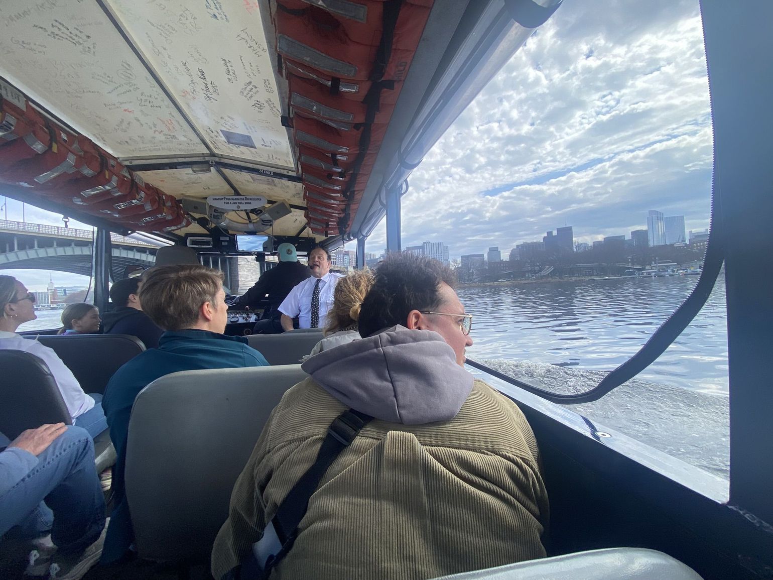 Duck tour in de avond
