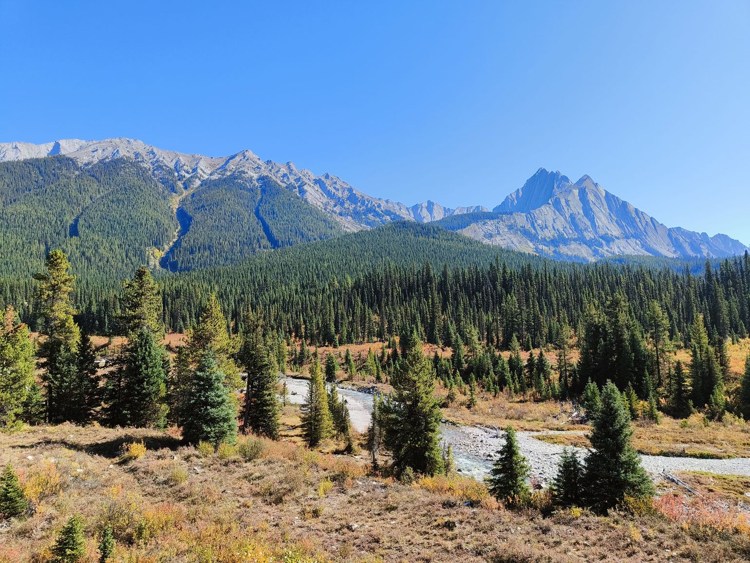 inkpots hike west-Canada