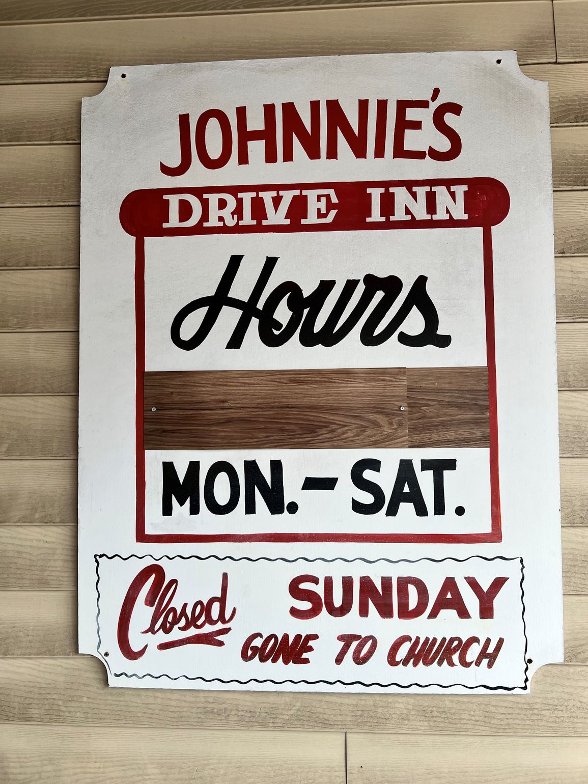 Johnnies drive in tupelo