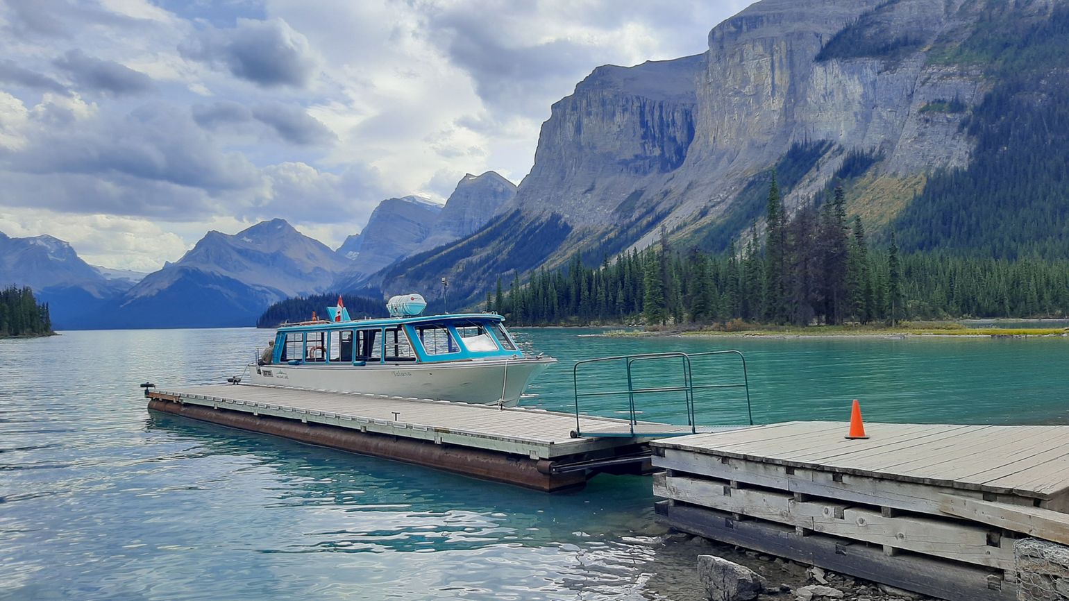 boottocht op maligne lake