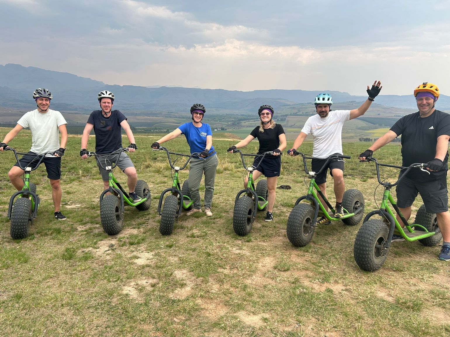 groep met scootours
