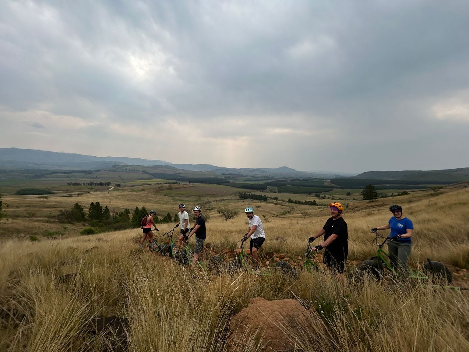 downhill step in drakensbergen