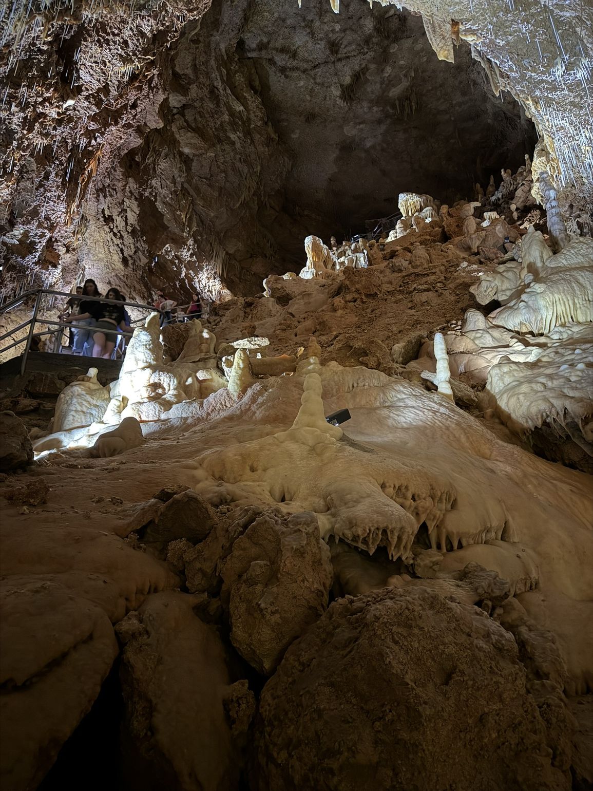 natural bridge caverns