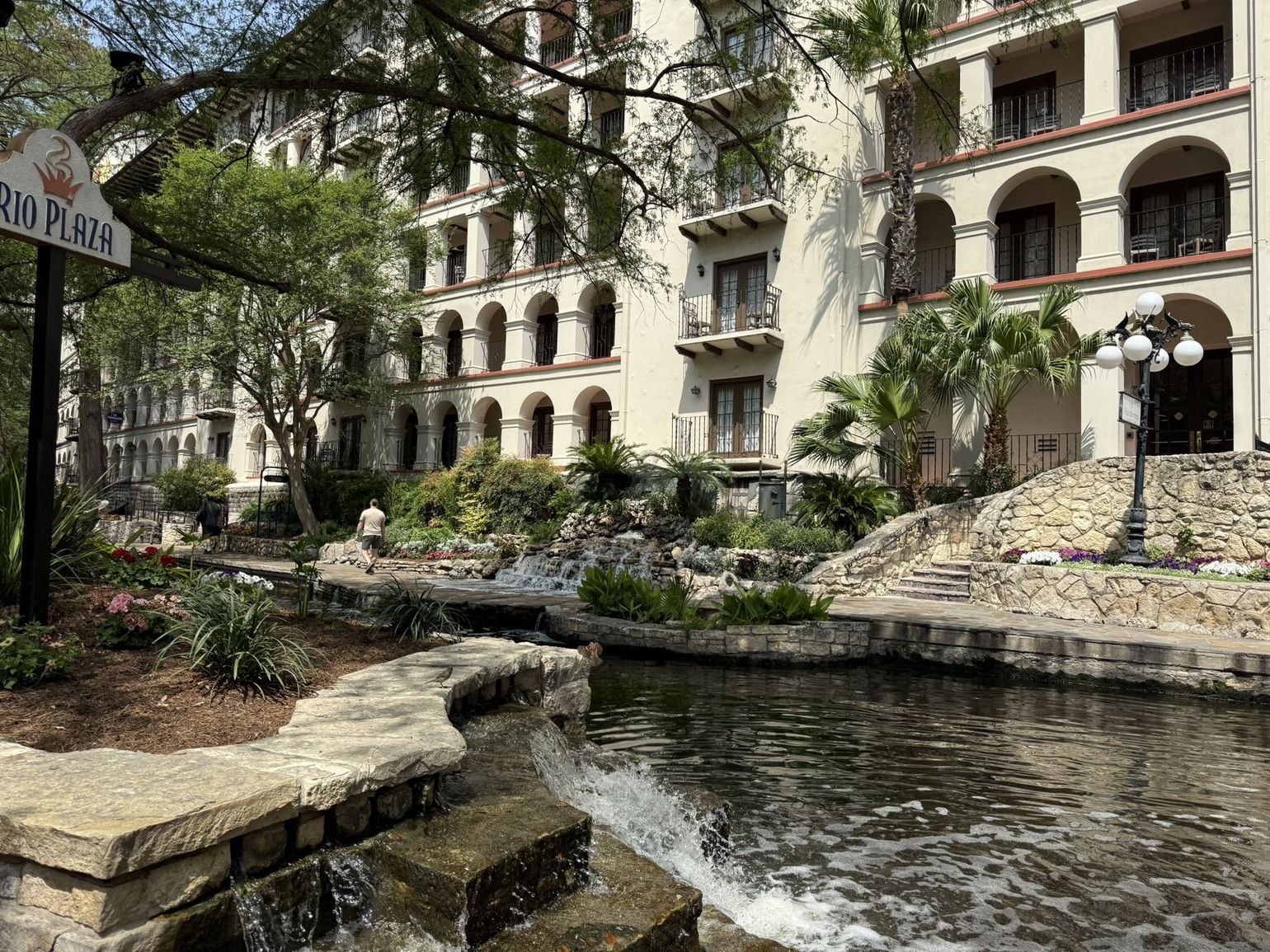 riverwalk san antonio
