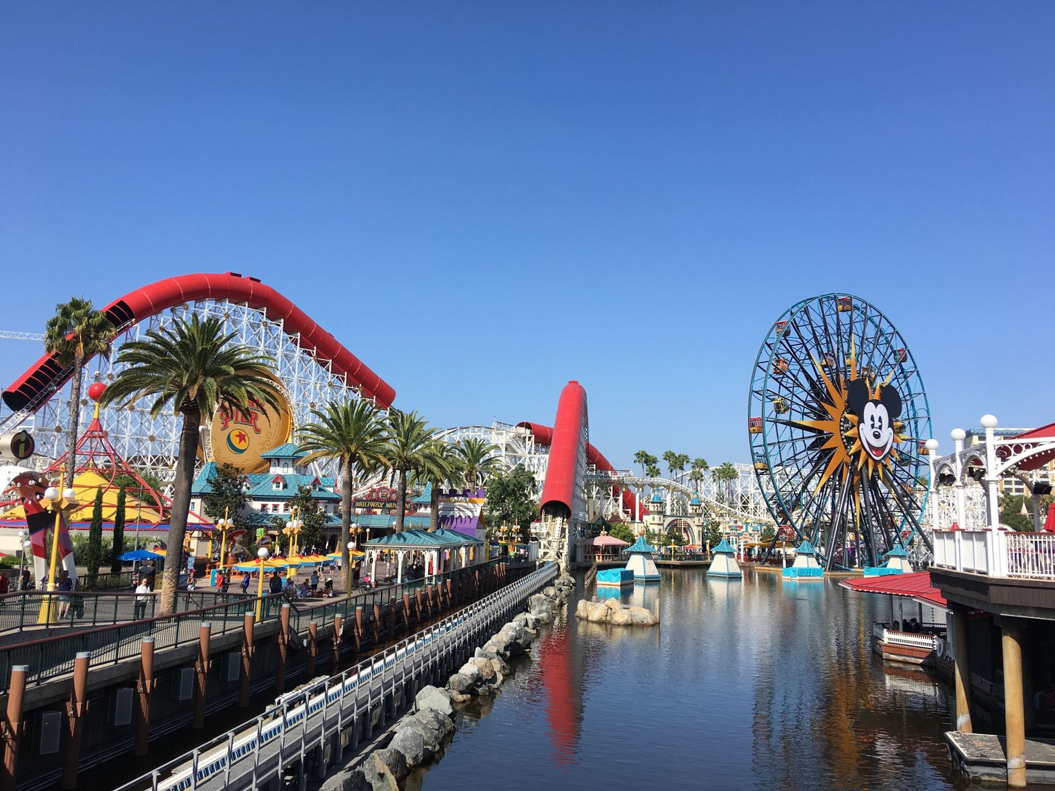 disney pretpark california