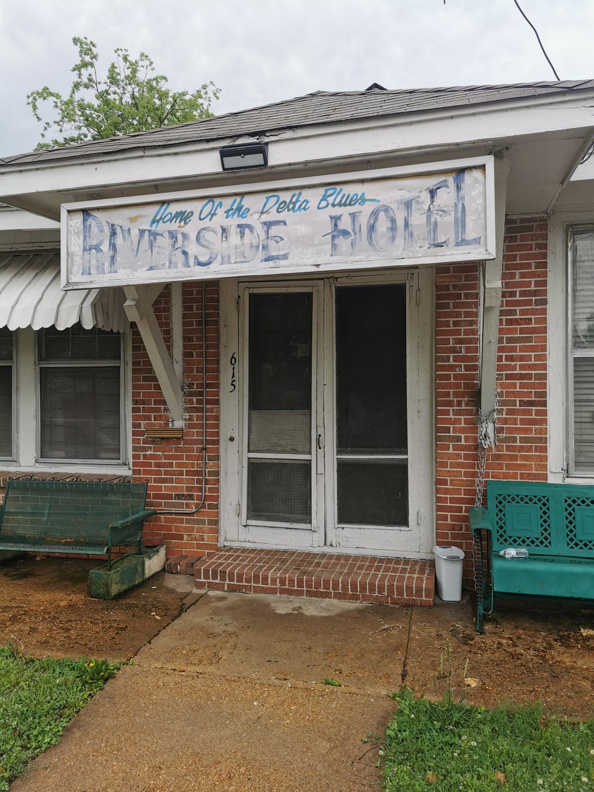 riverside hotel