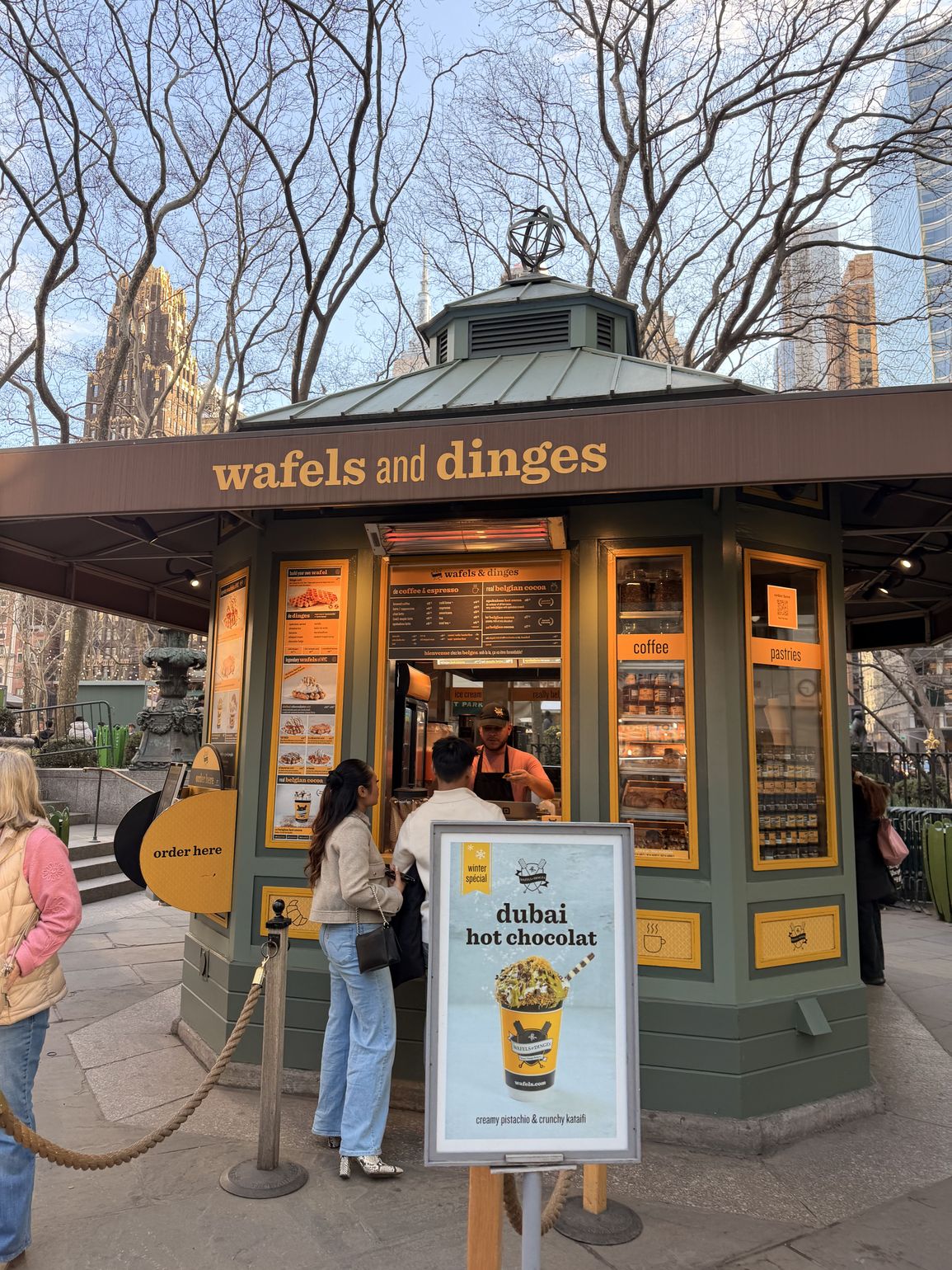 Waffles and dinges