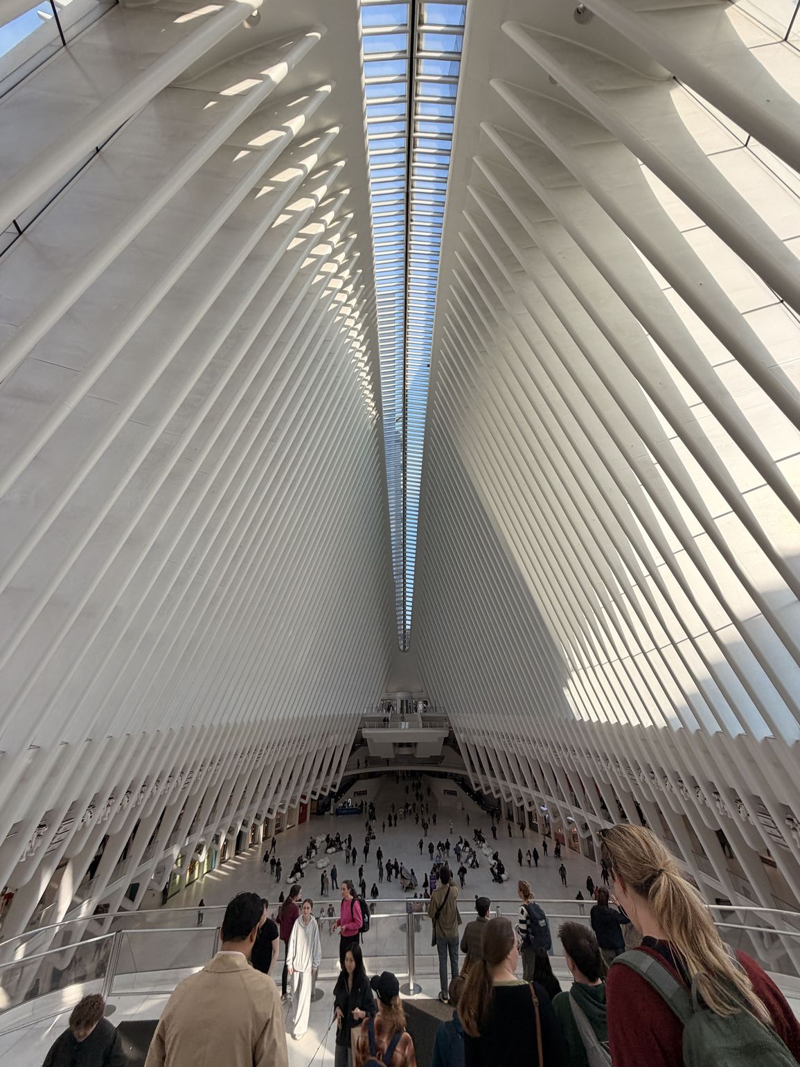 Binnen The Oculus