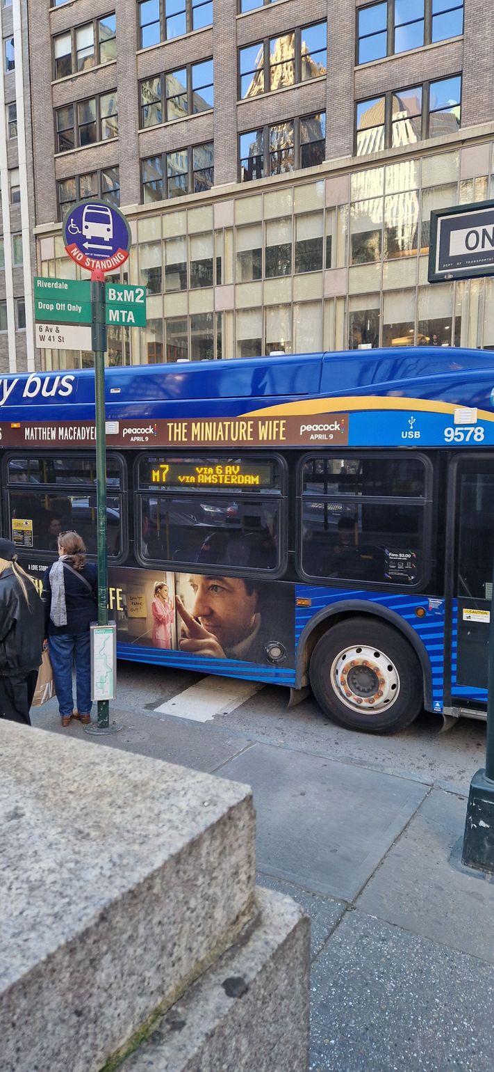 bus in new york