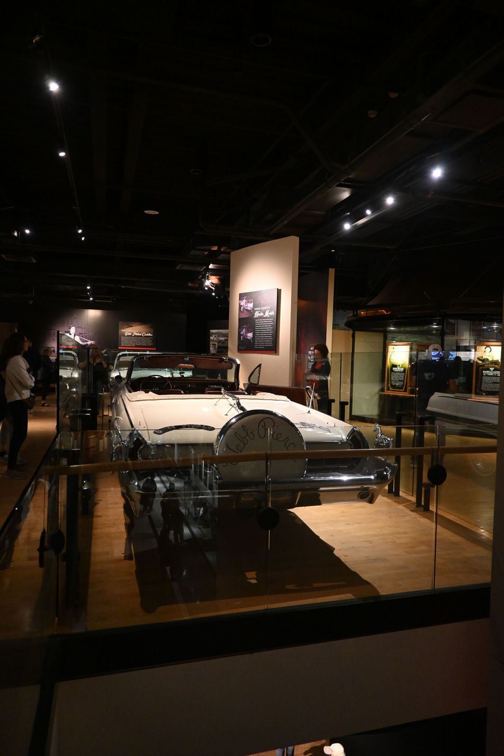 Country Music Hall of Fame nashville 