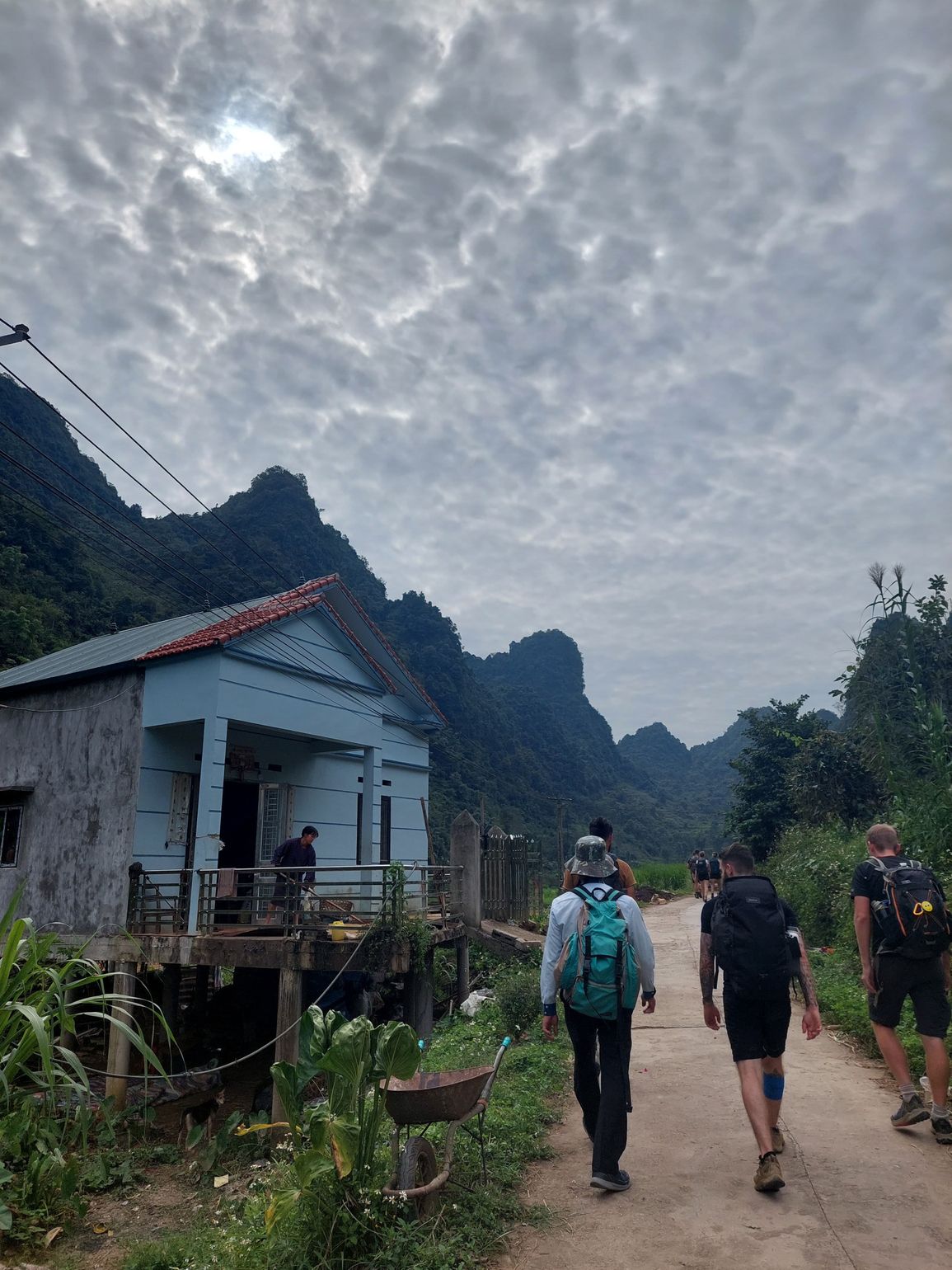 trekking langs dorpen