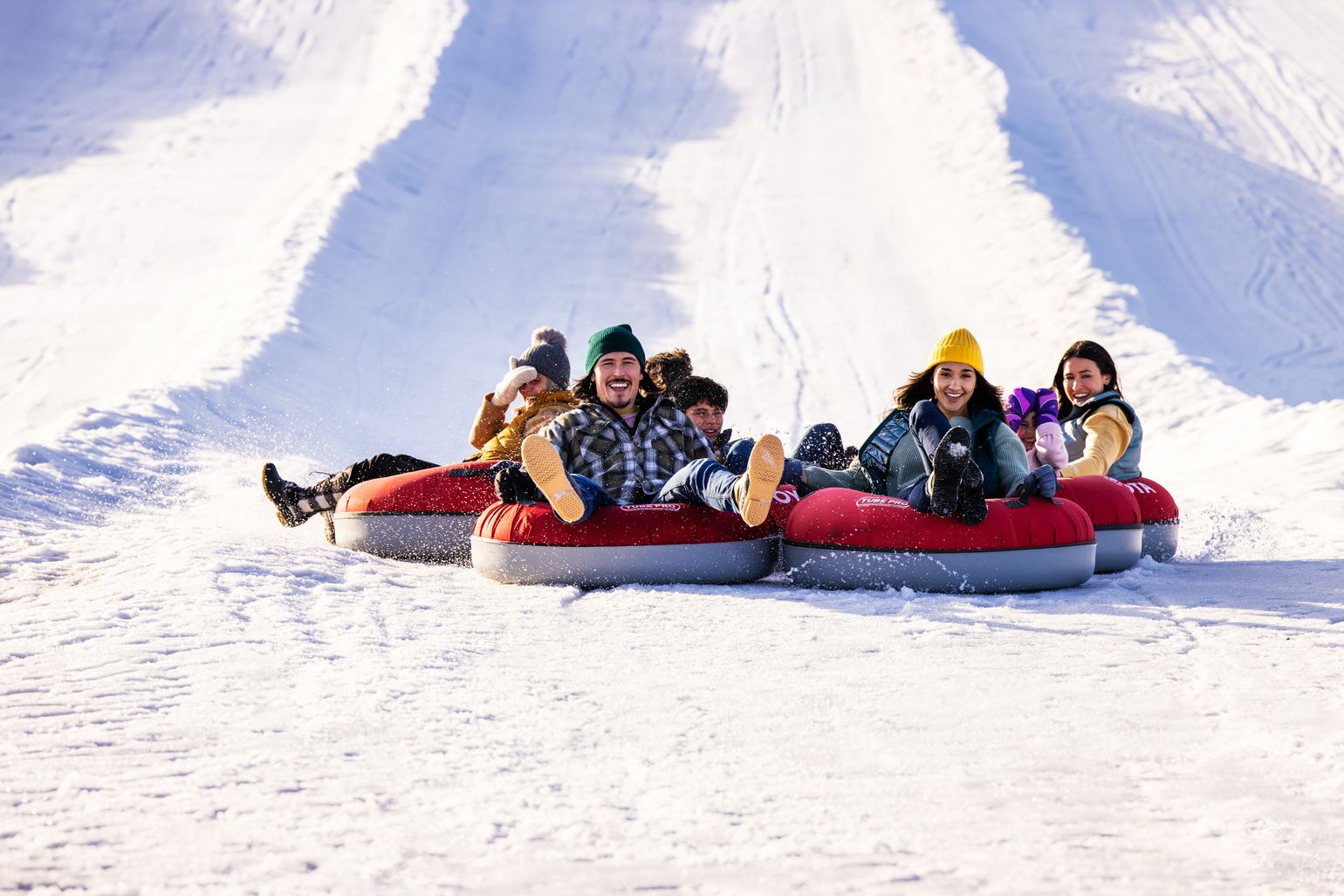 tubing in de sneeuw