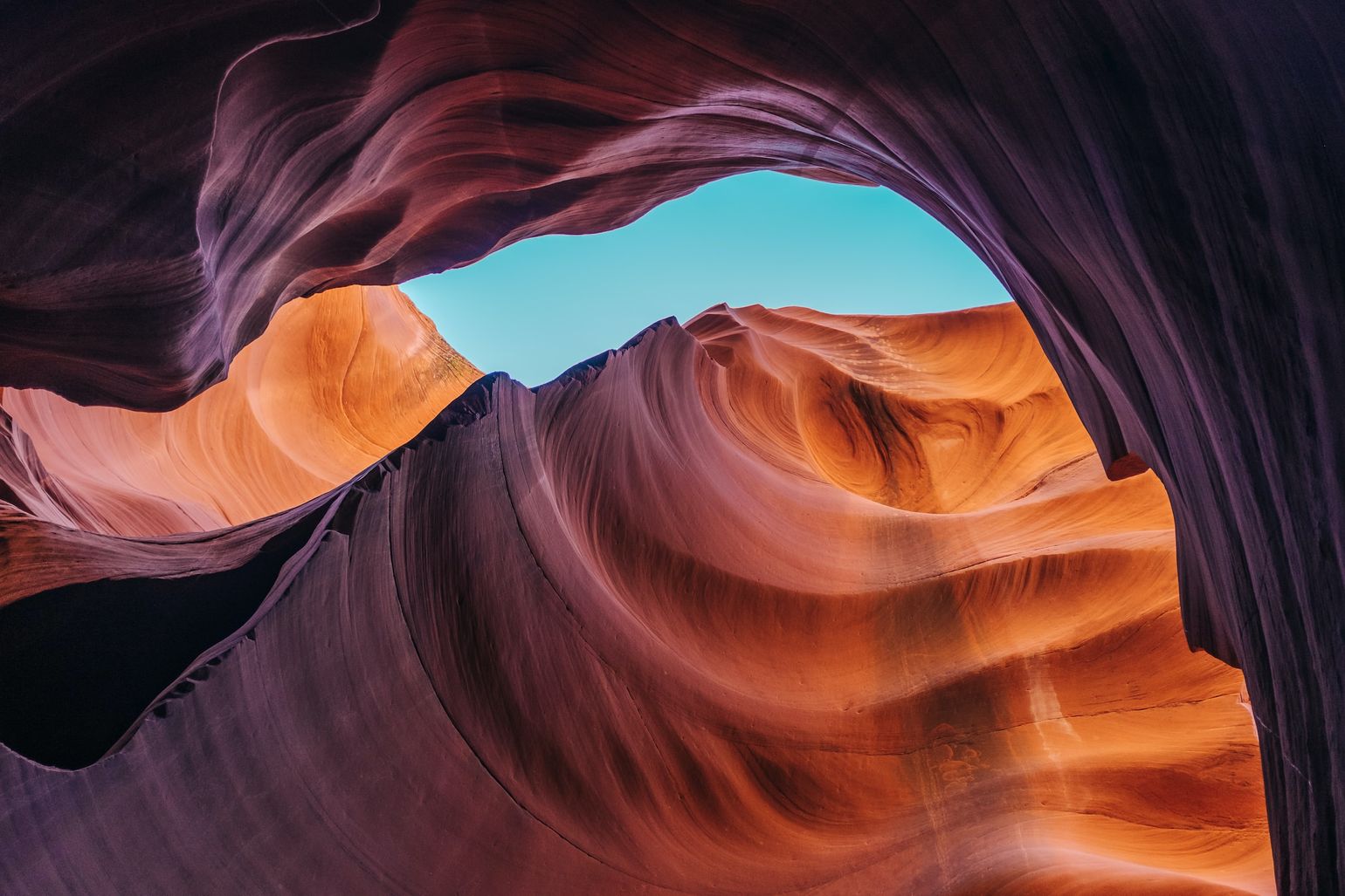 Lower Antelope canyon - unsplash