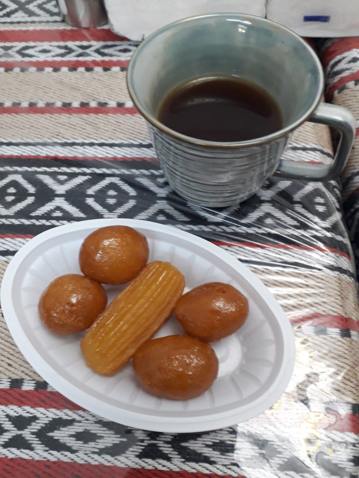 dessert in jordanie met koffie