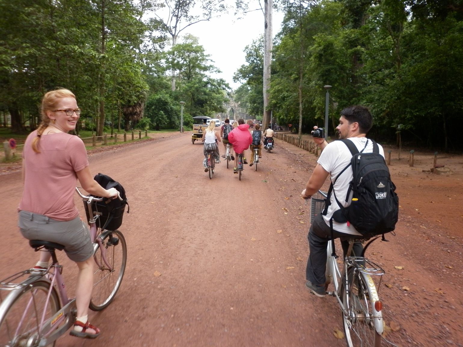 Fietsen door Angkor Wat