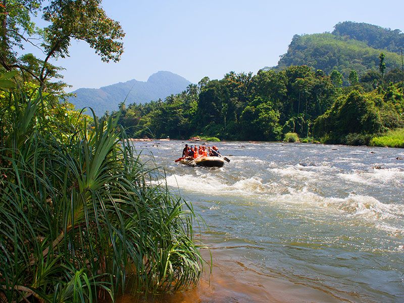 rafting canyoning sri lanka kelani rivier kitulgala jungle action adrenaline
