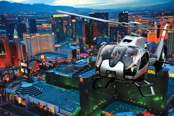 Helikopter night tour in Las Vegas