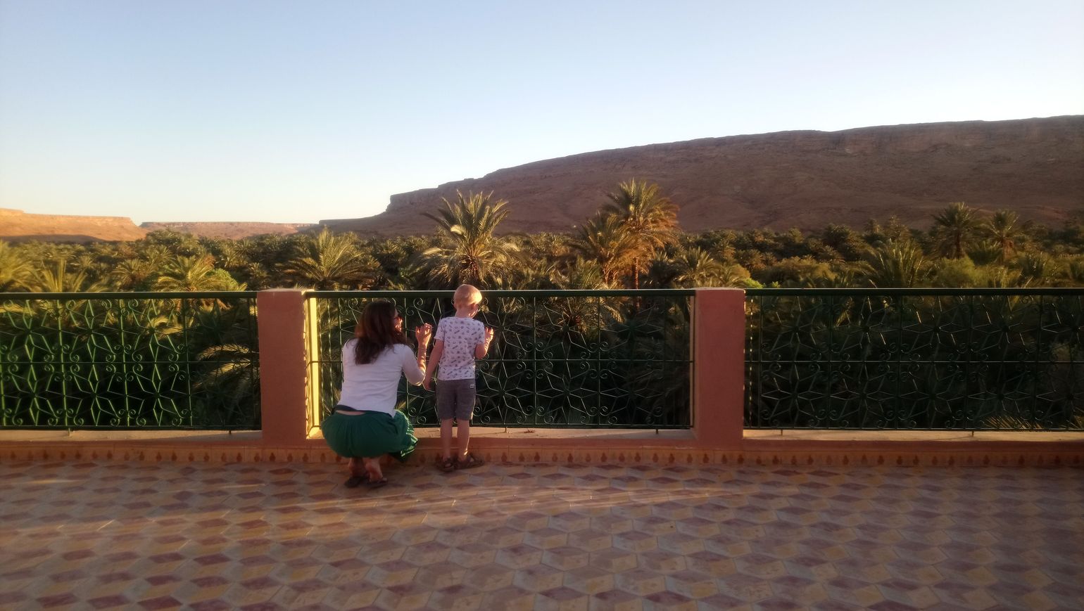 Op het dakterras van Jardin Secret in Marrakech in Marokko