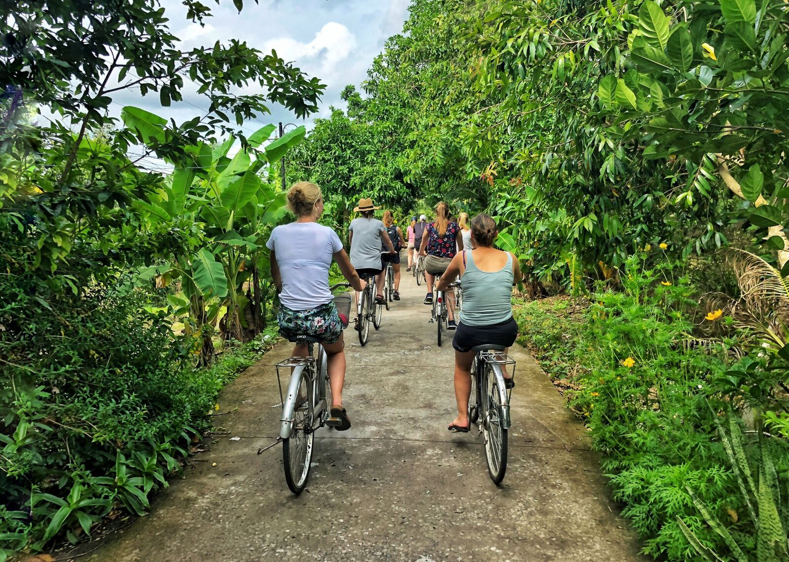 Groepsreis naar Vietnam met leeftijdsgenoten jongeren 24-30