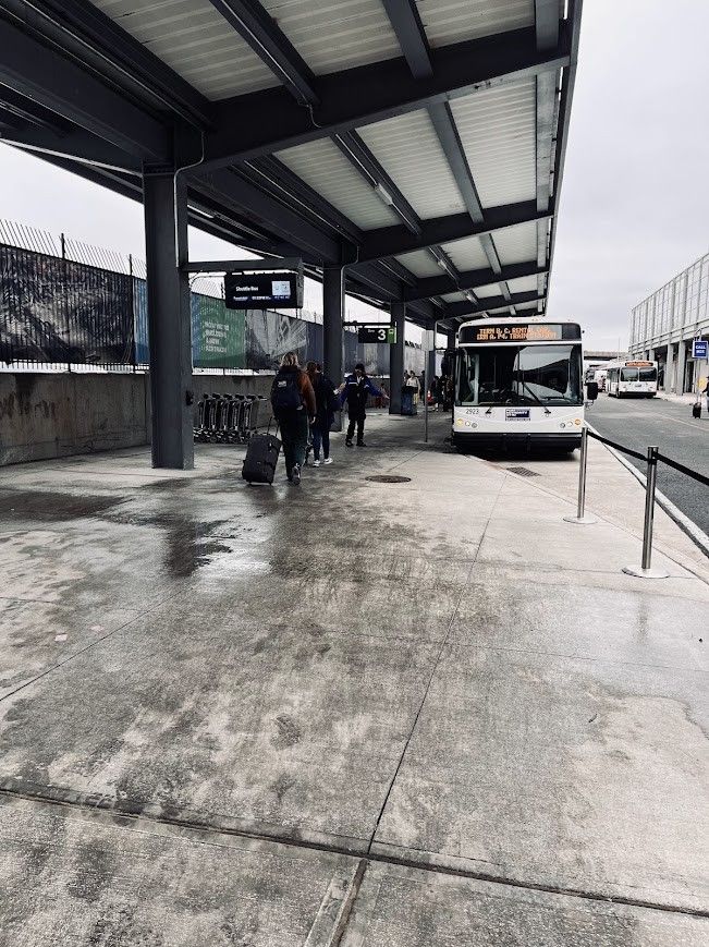 EWR airport Shuttle terminal