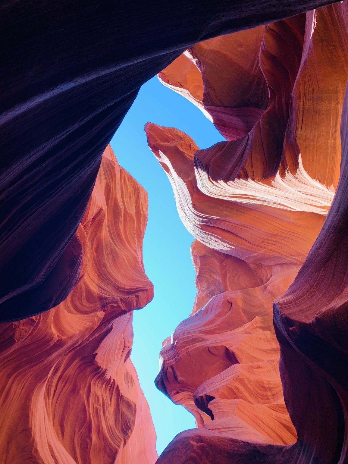 Lower Antelope canyon - unsplash