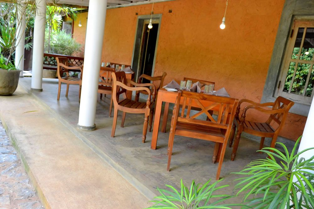 lodge hotel sri lanka belihuloya jungle eco lodge groen joker restaurant