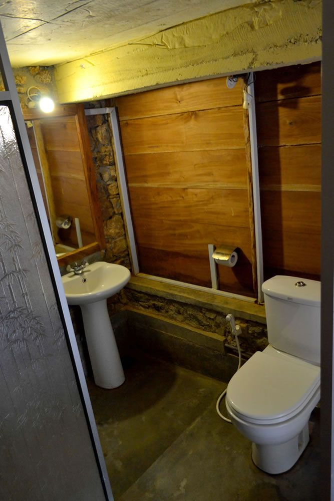 lodge hotel sri lanka belihuloya jungle eco lodge groen joker badkamer