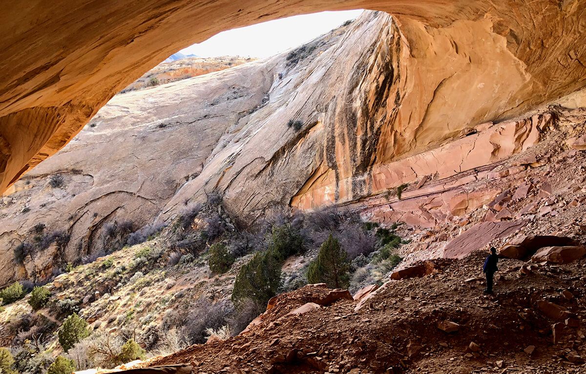 Canyoneering in Wild Horse Window