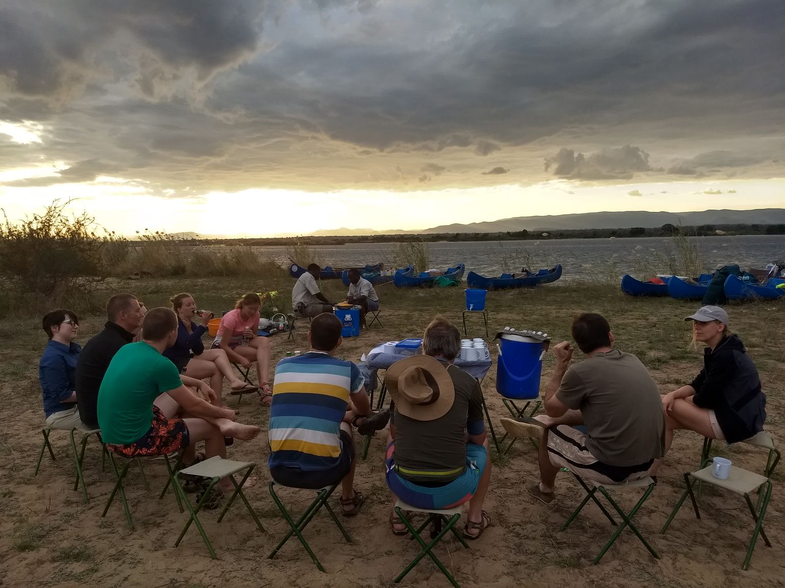 kamperen naast de zambezi