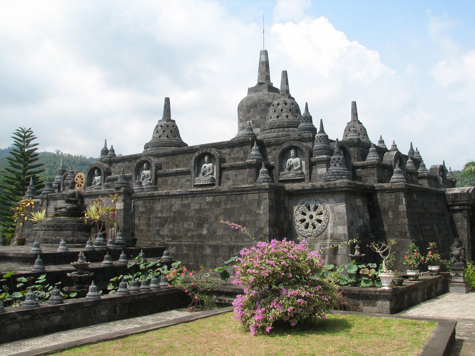 Eiland Bali in Indonesië - Brahma Vhara Ashrama