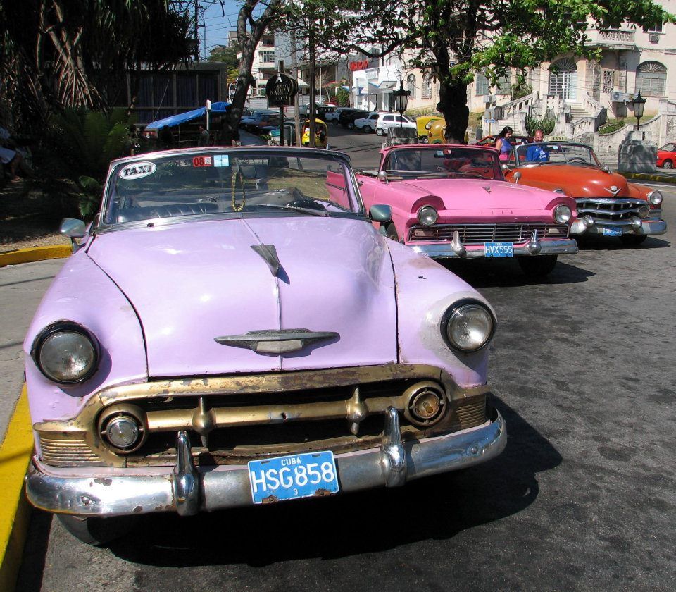 Op reis met Joker naar Cuba zie je in Havana veel oldtimers