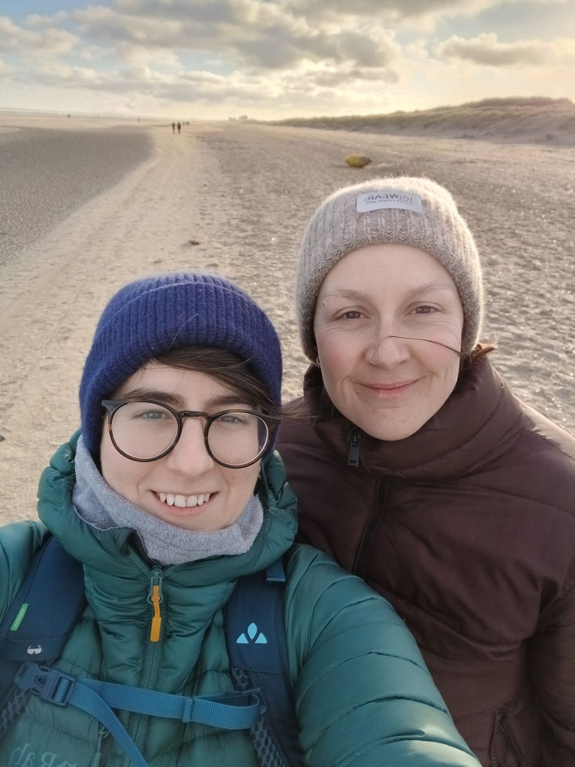Julie en Ilse op groepsreis in Senegal