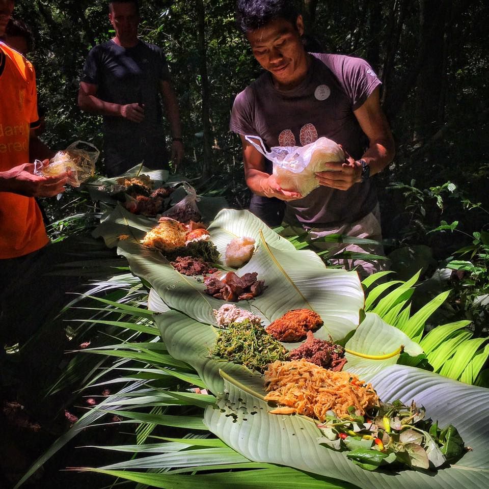 Lunch in de jungle van Laos