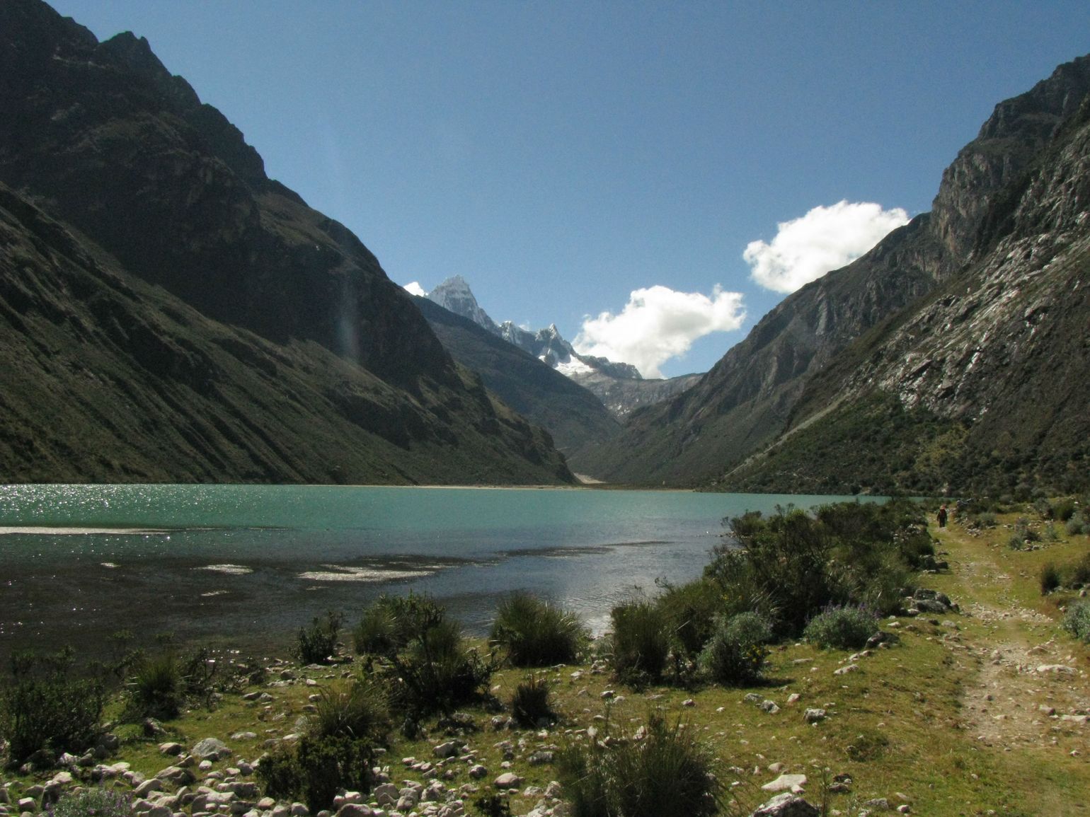 Santa Cruz trekking Cordillera Blanca in Peru