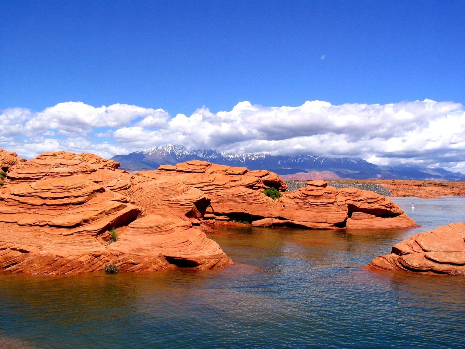 Sand Hollow State Park