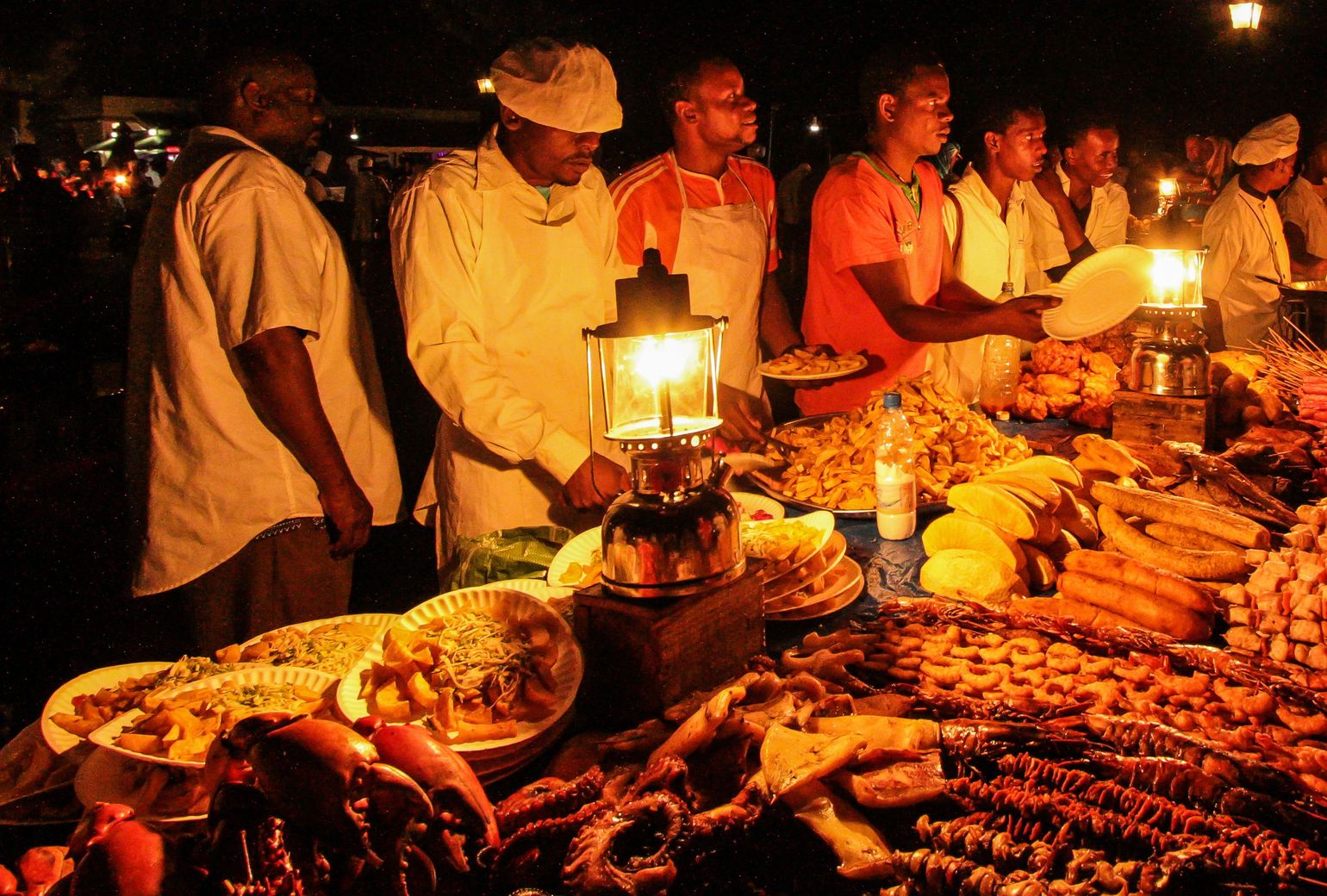 forodhani gardens foodmarket zanzibar tanzania