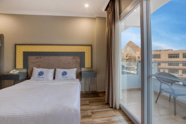 Mamlouk Pyramids Hotel