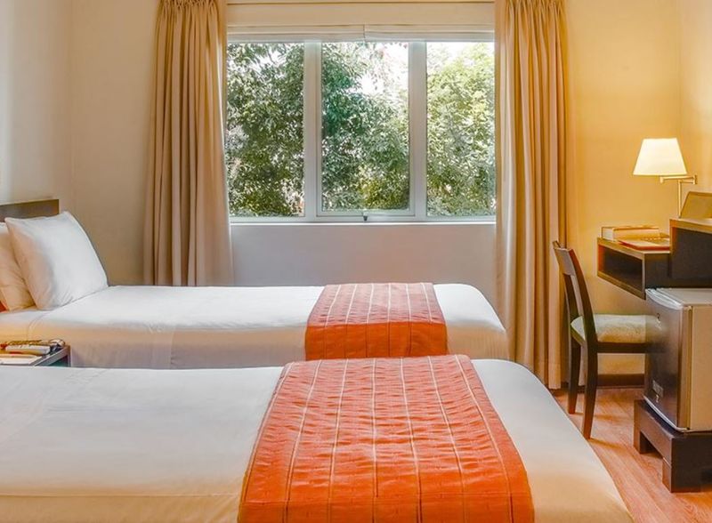 Hotel Girasoles - Lima