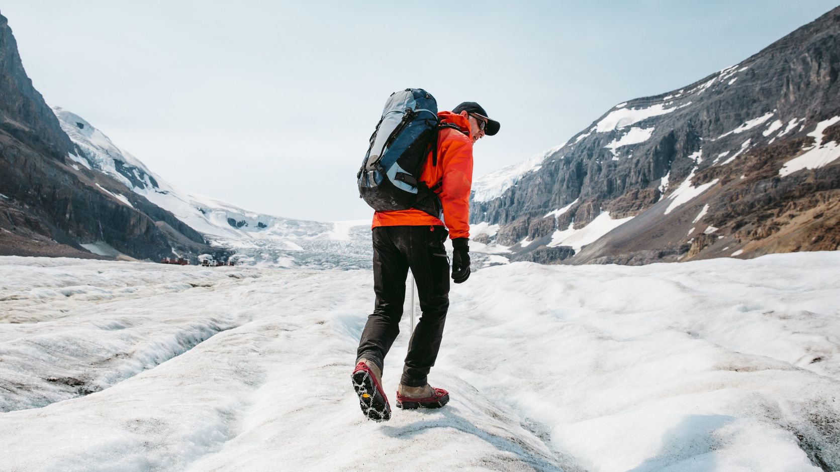 Ice walk gletsjerwandeling Athabasca gletsjer
