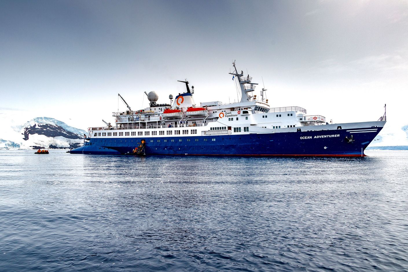 Op expeditie naar de Noordpool of de Zuidpool (Antarctica) met Quark Expeditions