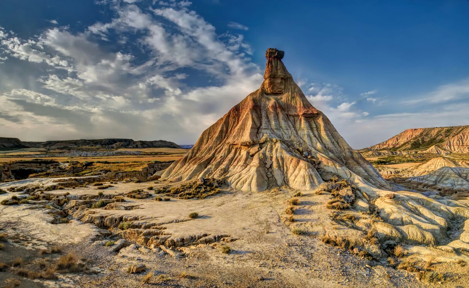 Groepsreis Spanje Campervans Bardenas Reales semi-woestijn in Navarra
