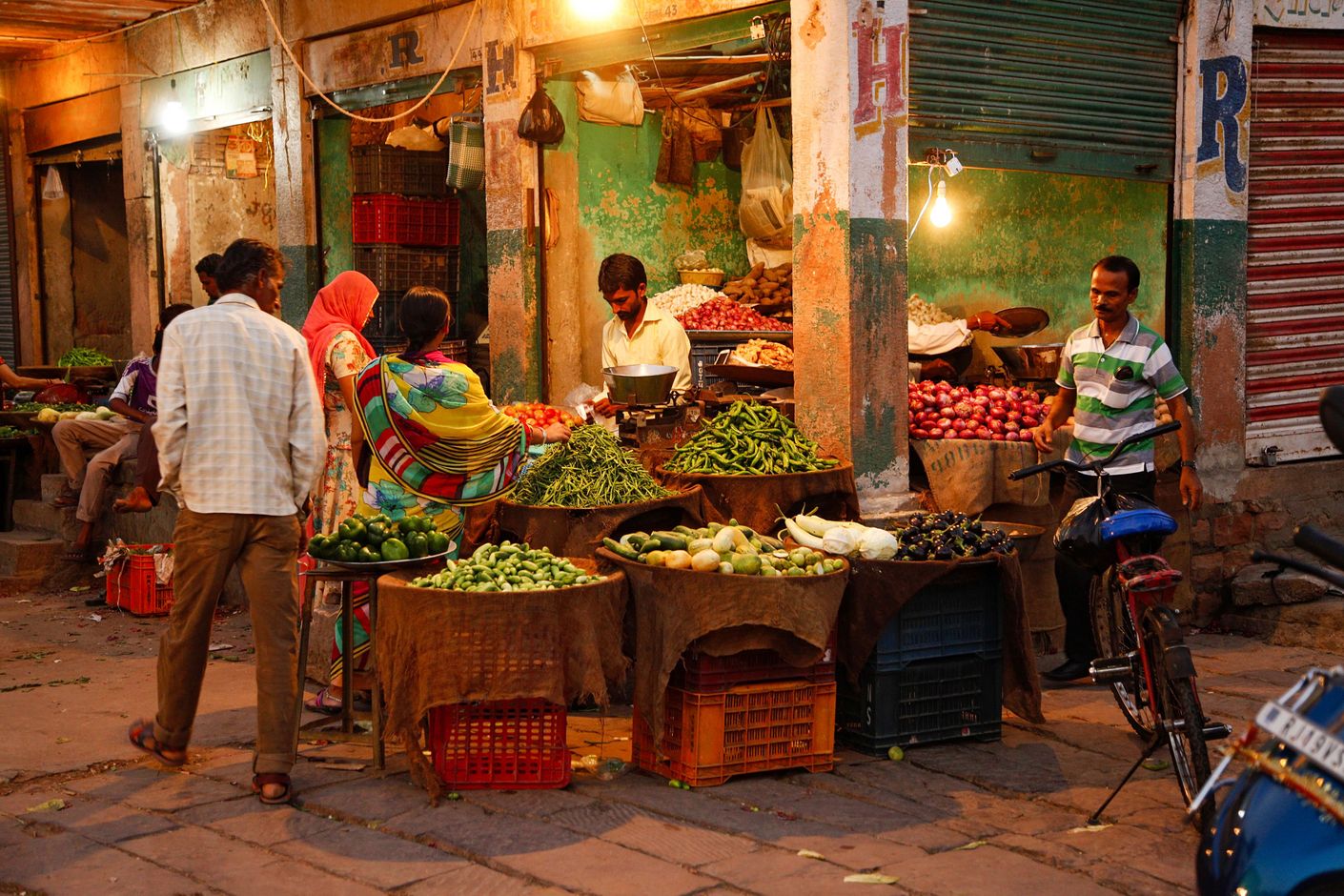 Groepsreis India jongerenreis markt in Jodhpur, Rajasthan