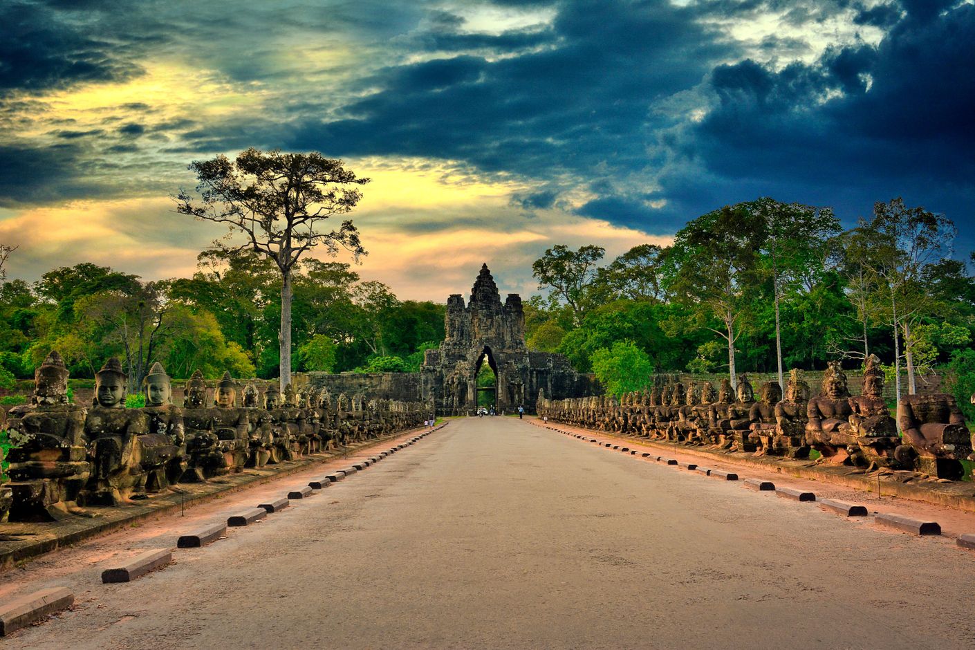 Road to Angkor