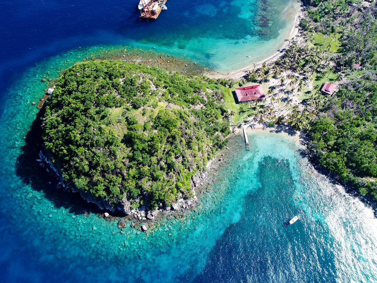 aerien-pain-de-sucre-les-saintes-guadeloupe-pure-vision-sl
