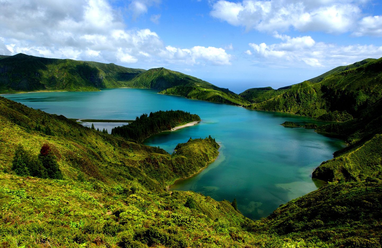 Lago do Fogo - Adagio Tours